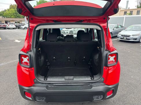 Used 2016 Jeep Renegade Sport w/ Power & Air Group FWD image 13