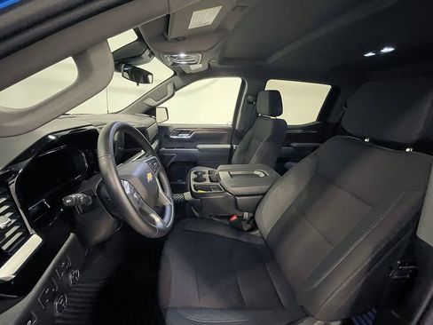 Used 2026 Chevrolet Silverado 1500 LT AWD/4WD image 3