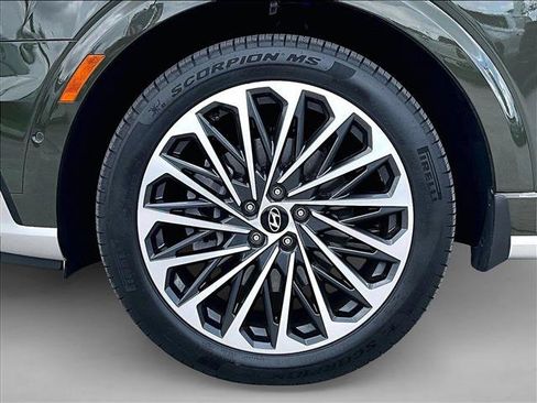 Used 2026 Hyundai Palisade Calligraphy FWD image 10