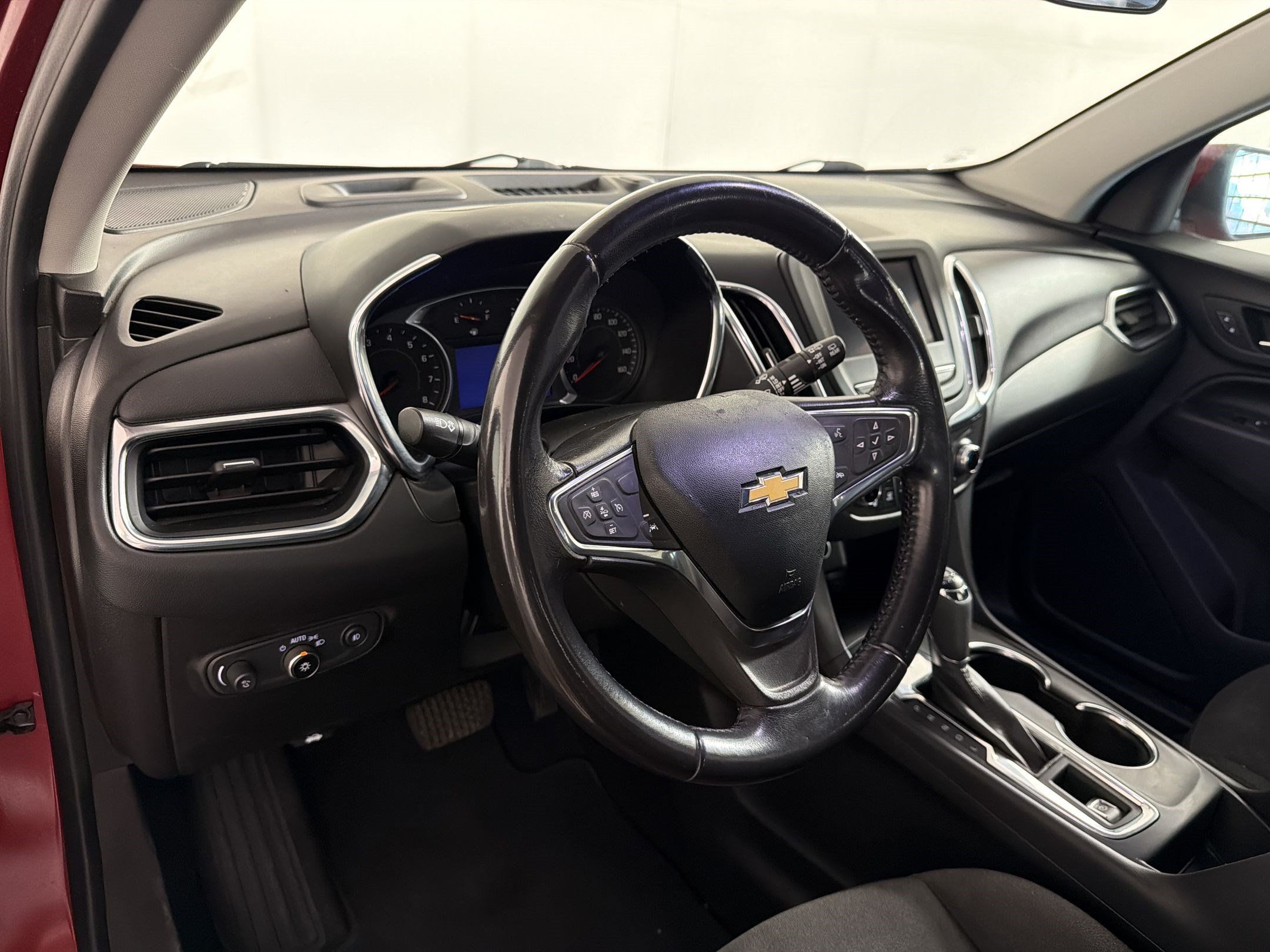 Used 2021 Chevrolet Equinox LT AWD/4WD image 4