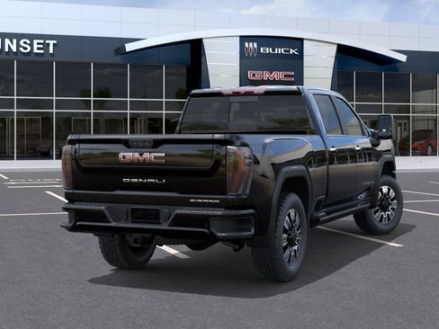 New 2026 GMC Sierra 2500 Denali w/ Denali Reserve Package AWD/4WD image 4