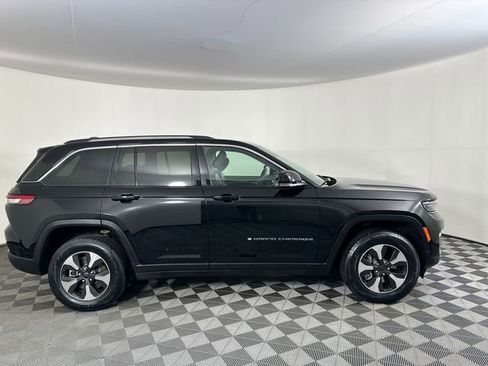 Used 2023 Jeep Grand Cherokee 4WD 4xe image 5