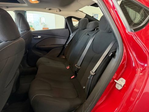 Used 2013 Dodge Dart SXT image 30