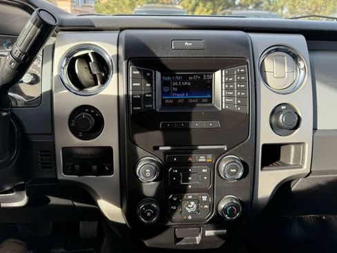 Used 2014 Ford F150 XLT w/ Equipment Group 302A Luxury image 32