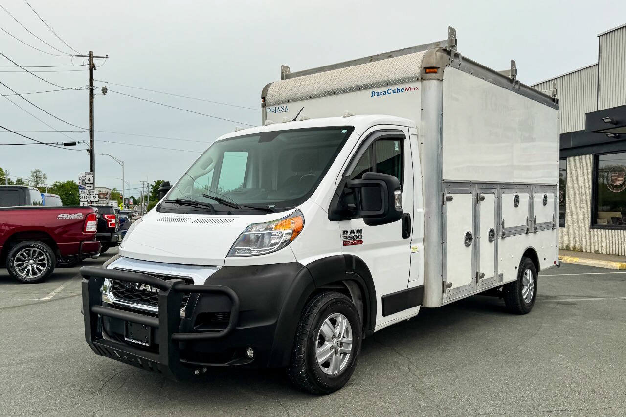 Used 2019 RAM ProMaster 3500 w/ Premium Appearance Group FWD image 7