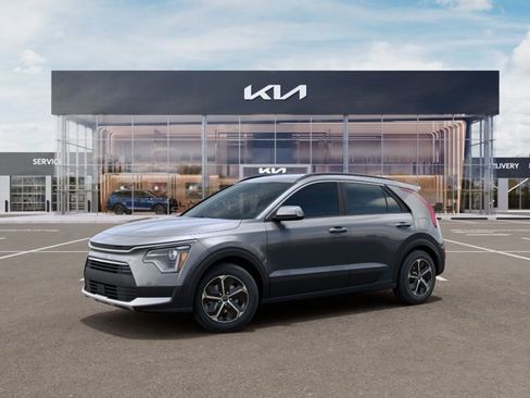 New 2026 Kia Niro EX FWD image 3