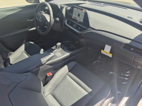 New 2026 Lexus UX 300h AWD image 15