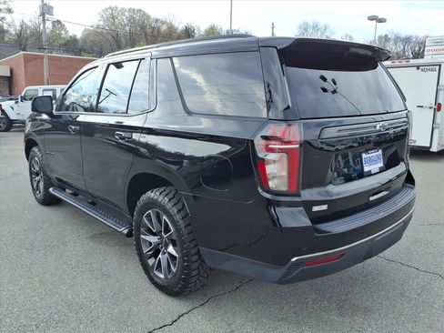 Used 2021 Chevrolet Tahoe Z71 w/ Z71 Signature Package AWD/4WD image 6