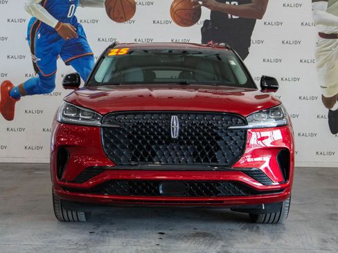 Used 2025 Lincoln Aviator Reserve w/ Equipment Group 201A image 21