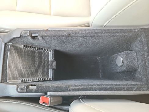 Used 2023 Cadillac XT4 Premium Luxury image 25