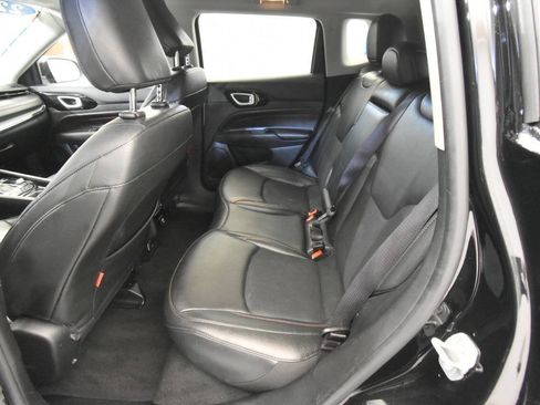 Used 2022 Jeep Compass Trailhawk AWD/4WD image 15