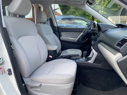 Used 2015 Subaru Forester 2.5i Premium w/ Popular Package #1 AWD/4WD image 18