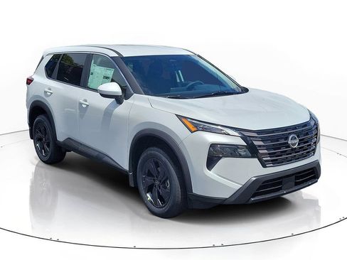 New 2026 Nissan Rogue SV FWD image 1