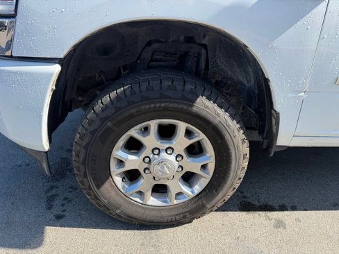 Used 2024 RAM 2500 Laramie w/ Safety Group AWD/4WD image 8