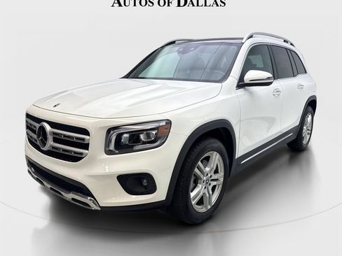 Used 2023 Mercedes-Benz GLB 250 4MATIC image 2
