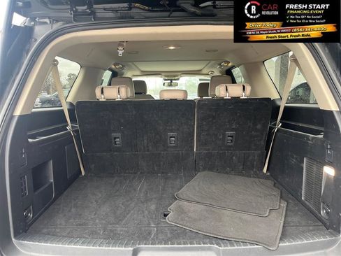 Used 2024 Ford Expedition Max Limited AWD/4WD image 11
