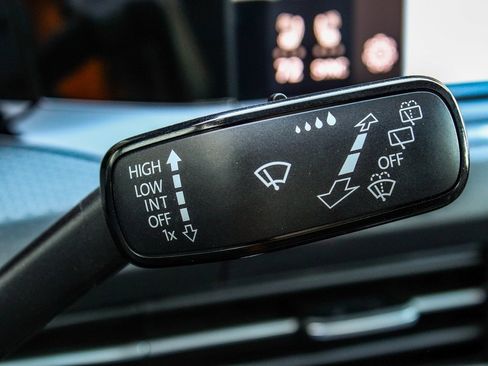 Used 2024 Volkswagen GTI Autobahn image 29