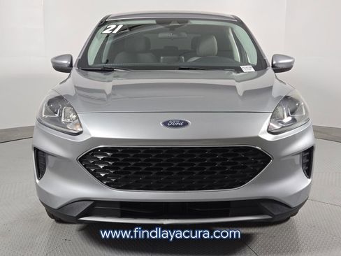 Used 2021 Ford Escape SE image 9