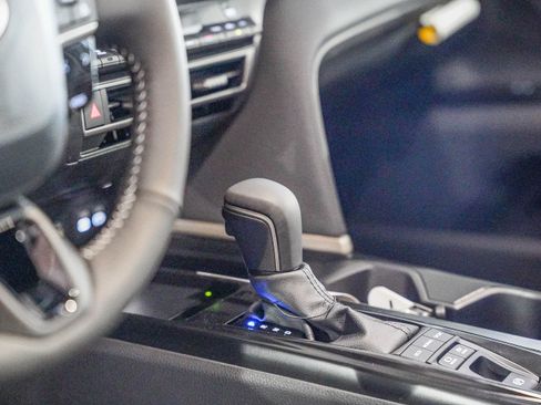 New 2026 Toyota Camry SE FWD image 24