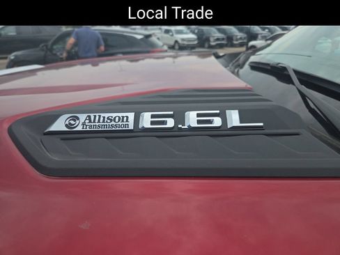 Used 2025 Chevrolet Silverado 2500 LTZ w/ LTZ Convenience Package AWD/4WD image 9