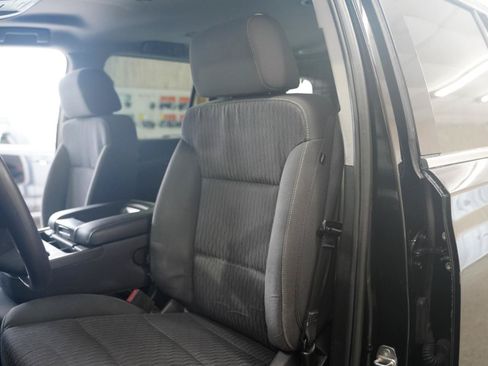 Used 2020 Chevrolet Tahoe 2WD image 24