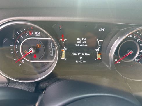 Used 2021 Jeep Gladiator Rubicon image 43