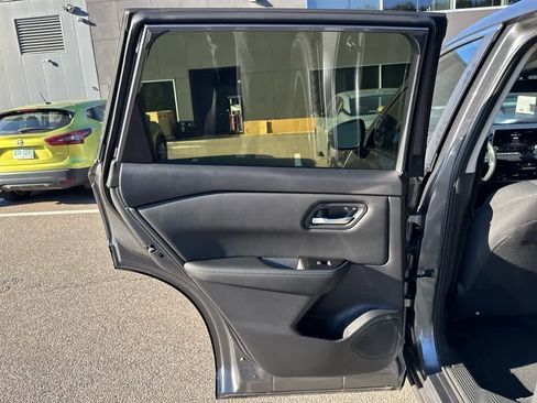 New 2026 Nissan Rogue SV image 23