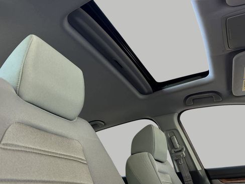 Used 2017 Honda CR-V EX image 19