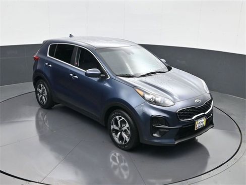 Used 2022 Kia Sportage LX image 15