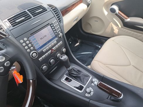 Used 2008 Mercedes-Benz SLK 280 image 21