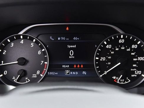 Certified 2025 Nissan Frontier SV w/ SV Convenience Package RWD image 16
