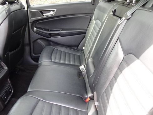 Used 2015 Ford Edge SEL w/ Equipment Group 201A image 18
