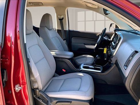 Used 2018 Chevrolet Colorado LT w/ LT Convenience Package image 29