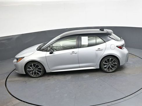 Used 2021 Toyota Corolla XSE image 26