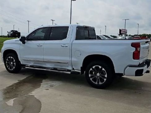 New 2026 Chevrolet Silverado 1500 High Country w/ Technology Package AWD/4WD image 6