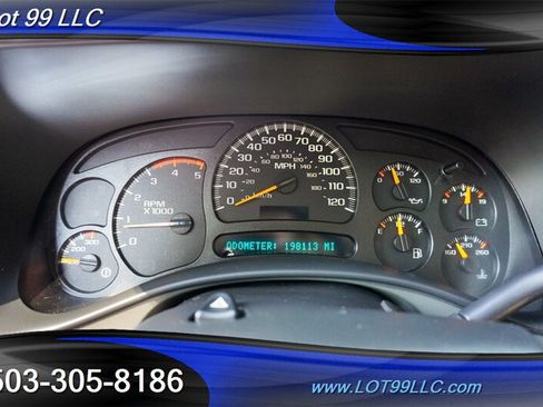 Used 2005 Chevrolet Silverado 2500 LT w/ Heavy-Duty Power Package AWD/4WD image 21