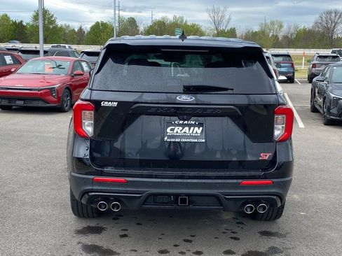 Used 2022 Ford Explorer ST w/ ST High-Performance Pack AWD/4WD image 6