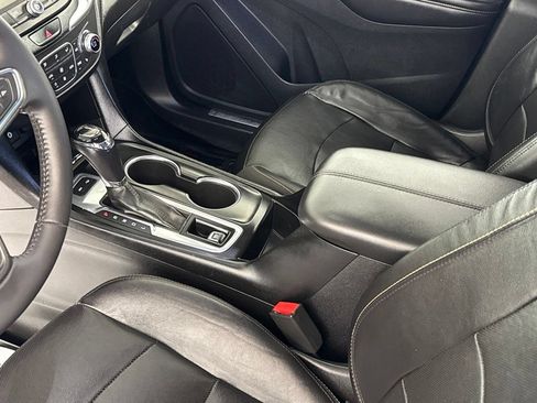 Used 2019 Chevrolet Equinox Premier AWD/4WD image 29