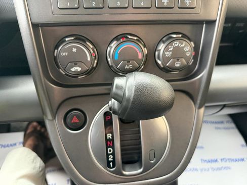 Used 2005 Honda Element EX image 18