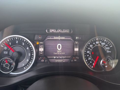 Used 2022 RAM 1500 Lone Star AWD/4WD image 11