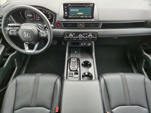 Certified 2024 Honda Pilot Touring image 22