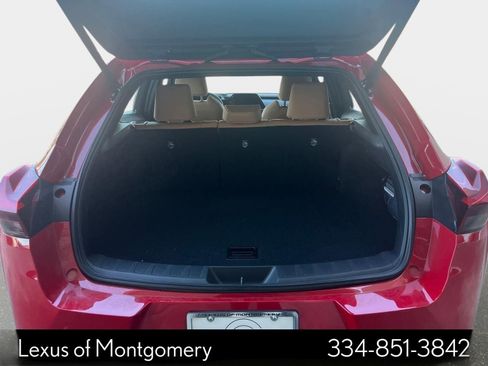 Used 2025 Lexus UX 300h FWD image 23