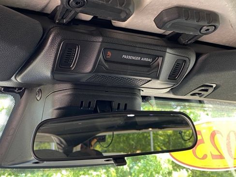 Used 2025 Jeep Wrangler Unlimited Sport AWD/4WD image 19
