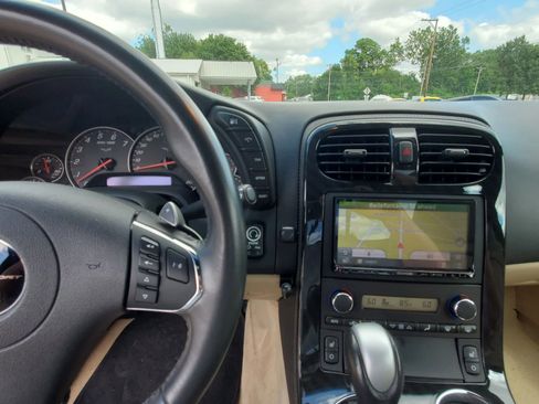 Used 2012 Chevrolet Corvette Grand Sport w/ 3LT Preferred Equipment Group image 11