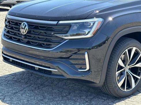 New 2026 Volkswagen Atlas SEL Premium R-Line AWD/4WD image 7