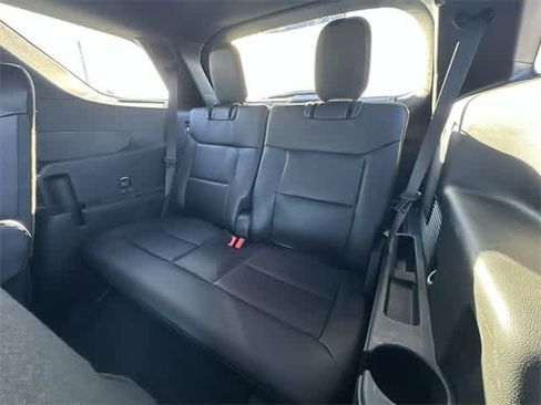 Used 2024 Ford Explorer ST-Line w/ Class IV Trailer Tow Package image 20