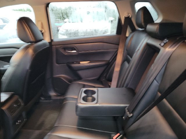 Used 2026 Nissan Rogue SL AWD/4WD image 14
