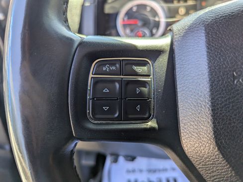 Used 2018 RAM 2500 Big Horn w/ Sport Appearance Group AWD/4WD image 15