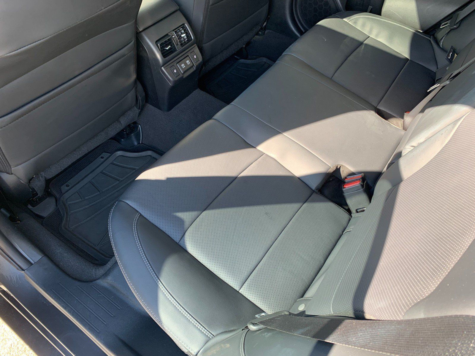 Used 2019 Subaru Legacy 3.6R Limited AWD/4WD image 25
