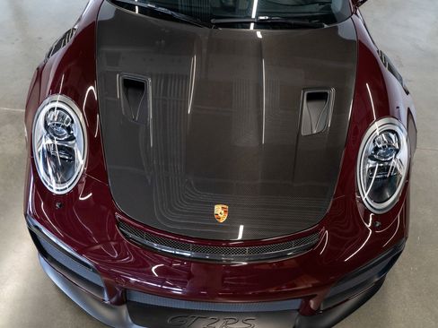 Used 2018 Porsche 911 GT2 RS RWD image 30